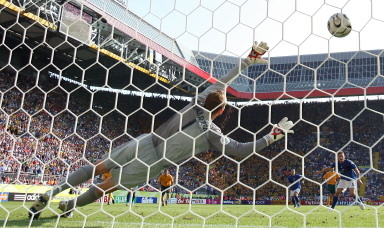 ITALIA-AUSTRALIA 1-0